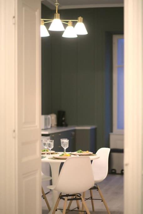 Royal Room Jacuzzi Haut De Gamme Centre Ville Mulhouse Exterior photo