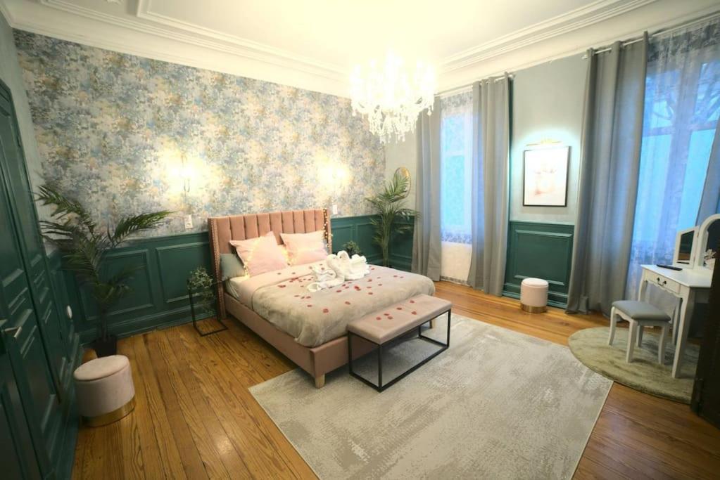 Royal Room Jacuzzi Haut De Gamme Centre Ville Mulhouse Exterior photo